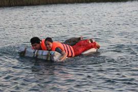 Sao Việt 'cặp' trai Tây gái ngoại đi du ngoạn