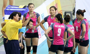 Những chân dài không có đại gia