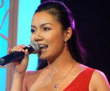 Ca sĩ Ngọc Anh bị tố quỵt tiền từ thiện