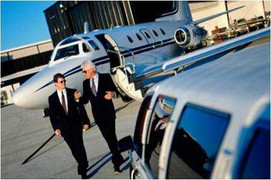 Nhà giàu Trung Quốc ‘câu’ đối tác bằng máy bay riêng