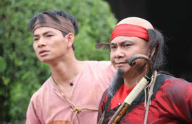 Làm hài tết, Xuân Hinh, Tự Long cũng lo ngay ngáy!