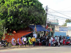 Đôi bạn thân rượt nhau, một người tử vong