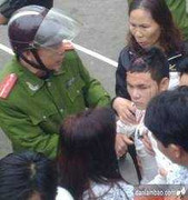 Khởi tố trung úy công an dùng nhục hình