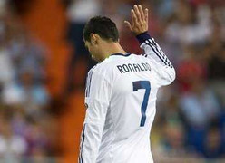 ‘Với Ronaldo, tiền là không đủ'