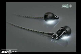 Tai nghe 22 triệu đồng xuất hiện tại Hà Nội