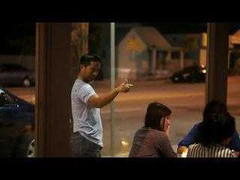 Cười vỡ bụng clip 'Xấu xí còn thích gây chú ý'