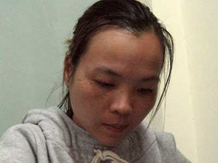 Bắt khẩn cấp nữ quái luôn thủ súng ám sát