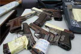 Đặc nhiệm 141 thu giữ hàng ngàn vũ khí nóng