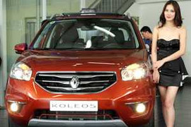 Kích cầu mua xe cuối năm, lì xì tới 100 triệu đồng