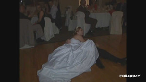 Đám cưới và những tai nạn bi hài