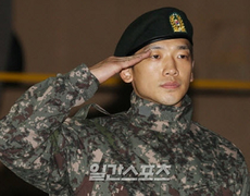 Bi Rain đi qua đêm trái phép 44 ngày