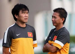 Ai xây dựng bản sắc cho ĐT Việt Nam?