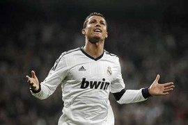 Tin chính thức: Ronaldo bị cấm thi đấu 1 trận