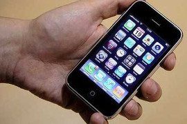 Dùng iPhone, khách tá hỏa hóa đơn cước 660 triệu/tháng
