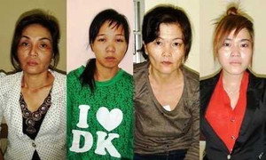 Quý bà giấu 4,3 kg ma túy trong nội y