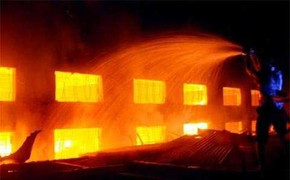 Video: Cháy lớn ở khu chế xuất Linh Trung 2