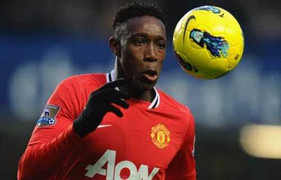 Chuyển động MU: Welbeck 'bó tay' trước Van Persie