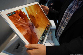 Panasonic ra mắt 'sát thủ' iPad khổng lồ 20 inch