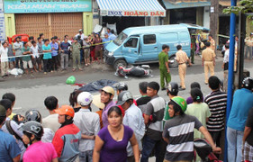 Vụ mở cửa ô tô gây chết người: tài xế bị khởi tố