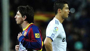Messi nhắn tin khiêu khích Ronaldo