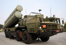 Video: Thủ tướng thị sát tên lửa hiện đại S-300