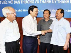 Chủ tịch nước: 'Công chức phải sống được bằng lương'