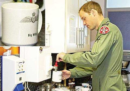 Hoàng tử Anh vô tình tiết lộ 'bí mật' của Không quân