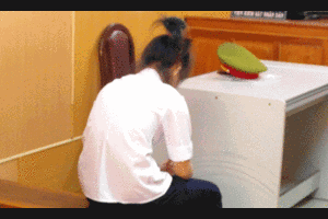 Mâu thuẫn trên mạng, mẹ tử vong, con lãnh án