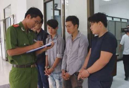 Chân dung băng chích roi điện, cướp tài sản ở TP.HCM