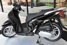 Sau Air Blade, đến Honda SH ‘xuống giá’