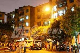 Khởi tố vụ 3 con bạc nhảy lầu chết thảm