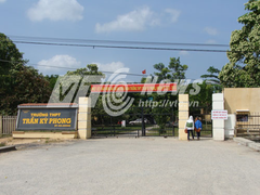 Vụ nữ sinh cắt tay:Chuyển công tác cô giáo