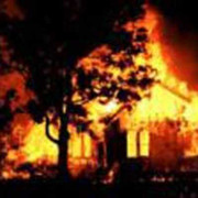 Nhà trùm ma túy khét tiếng xứ Nghệ cháy thành tro