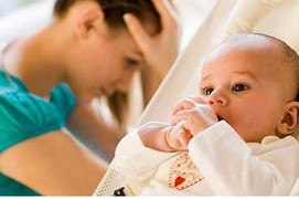 Giận người yêu, sinh con đem cho người khác nuôi