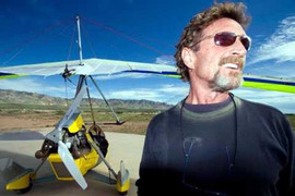 Tỷ phú 'diệt virus' biến thành kẻ trốn chui nhủi