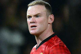 Rooney dự bị, MU toan tính gì?