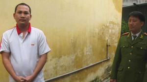 Bắt nghi phạm chém cầu thủ Hồng Việt