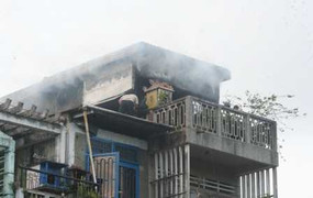 Cháy nhà đúng ngày cưới của con trai