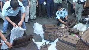 Đột nhập 'thủ phủ' hàng 'dỏm' lớn nhất miền Bắc