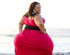 Video: Người phụ nữ có 'vòng 3' khủng nhất thế giới