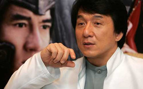 Đại gia TQ không chịu làm từ thiện, Thành Long bức xúc