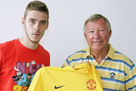 Góc MU: Khi De Gea sắm vai Alex Ferguson