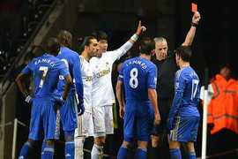 Bất lực trước kẻ thù Arsenal, Chelsea tiếp đà tay trắng