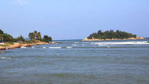 Dân lo sợ vũ trường ngầm dưới biển Nha Trang