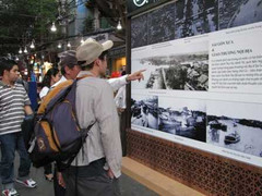 Hơn 1.000 sách về biển đảo được trưng bày