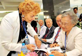 Cuộc gặp gỡ lịch sử 40 năm