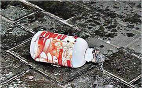 Bóc trần kẻ tự dội a xít vào chân, tạo hiện trường giả