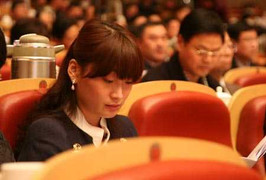 Người giàu nhất Trung Quốc tìm chồng cho con