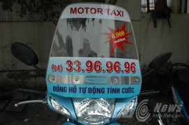 Hào hứng, băn khoăn với taxi xe ôm ở Hà Nội