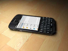 BlackBerry X10 với bàn phím QWERTY lộ ảnh nóng